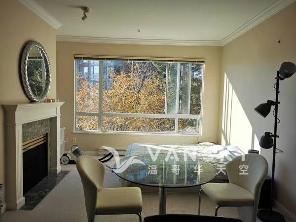 260622131456_living rm dinning table.jpg